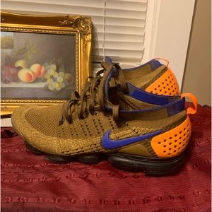 Men’s sz 13 gently worn Nike Air Vapormax Flyknit “Mowabb” $220 no og box